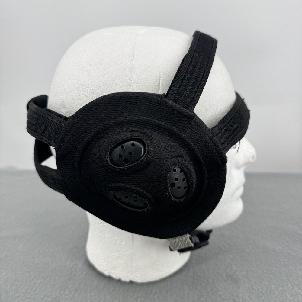 ASICS Unrestrained ZW352 Wrestling Headgear Ear Guard Black Adjustable